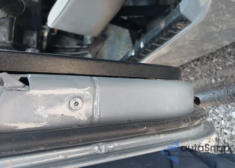 1993 Jeep Wrangler / Yj S z USA, uszkodzony, nr VIN 1J4FY19P2PP215349